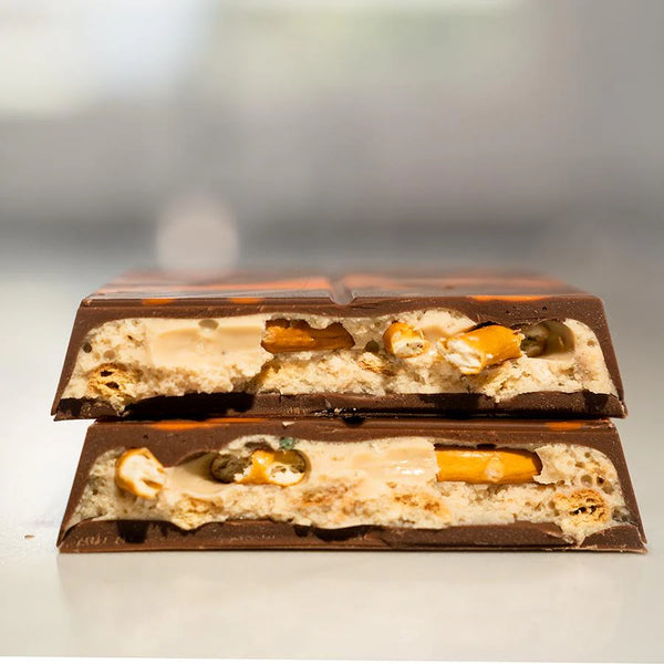Viral Dodo Dubai Salted Caramel Pretzel Creme Crush Ultimate Chocolate Bar Experience